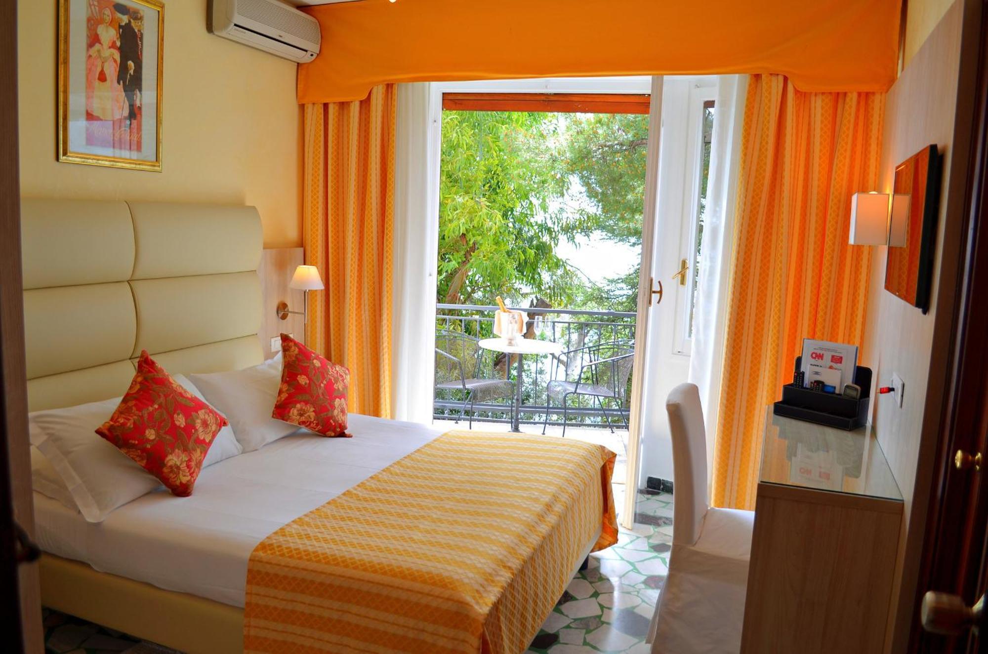 La Riserva Di Castel D'Appio- Charme & Relax Ventimiglia Bilik gambar